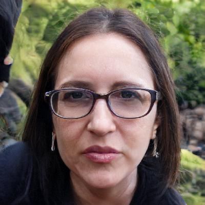 Photo of Juana V. - Spanish Writer for Hire - beewriters